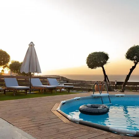 فيلة Sunset Bliss In كارتيروس